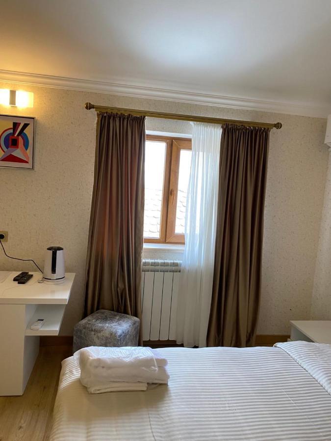 Hotel 12 Tve Мцхета Экстерьер фото